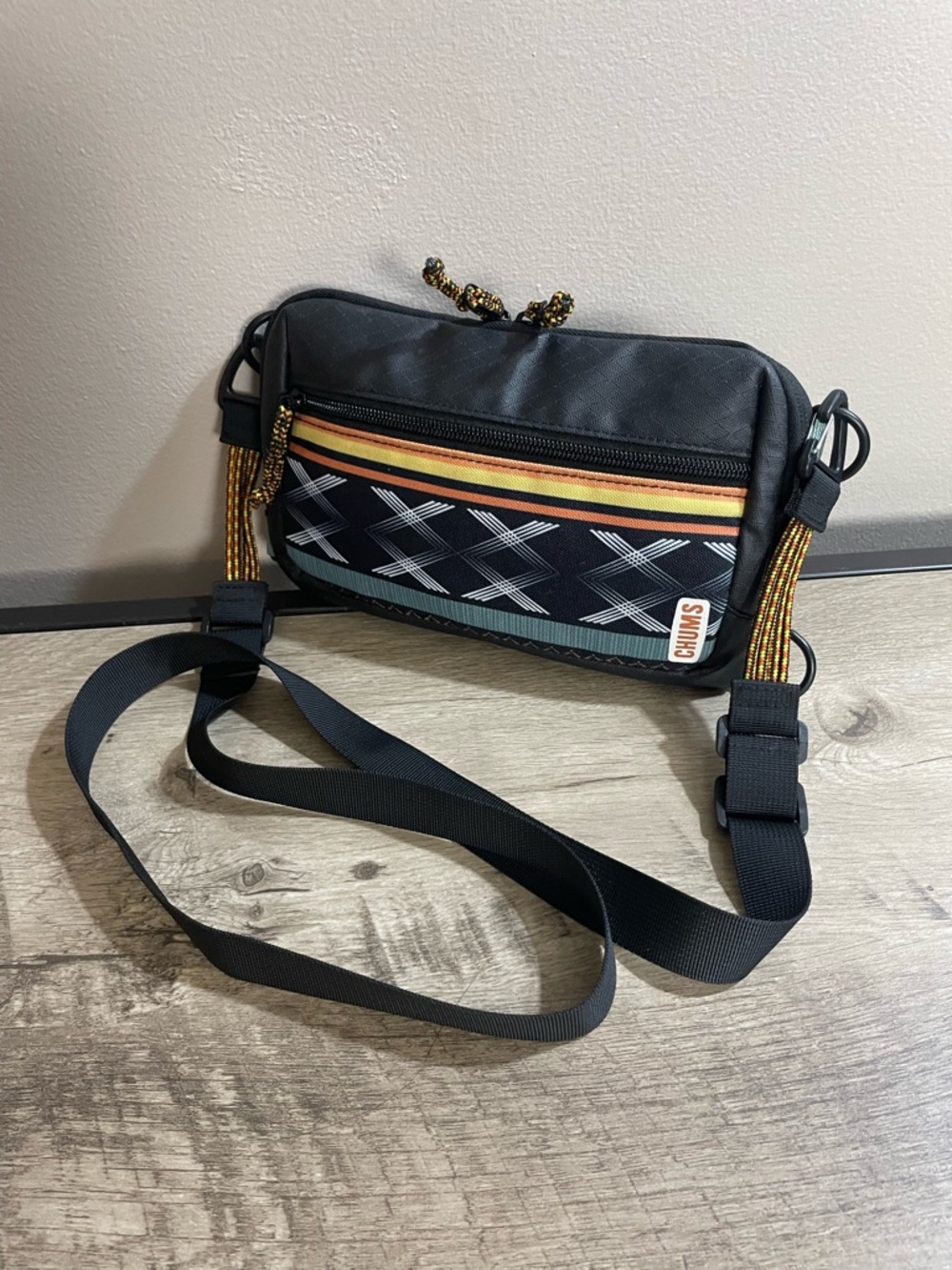 CHUMS Black ROVER Nylon WESTERN Pattern ADJUSTABLE Crossbody Waist BAG Purse